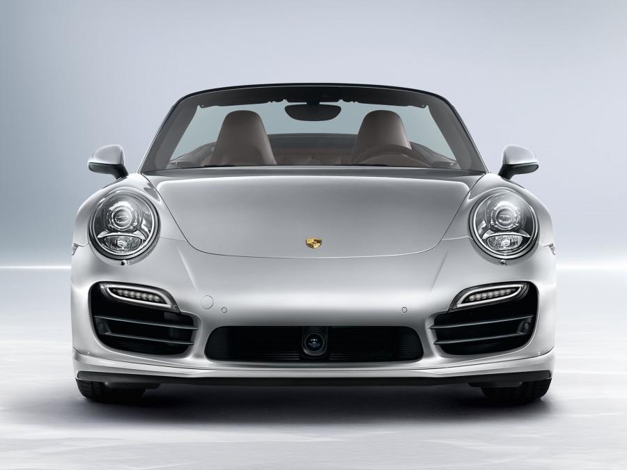 Porsche 911 Turbo Cabriolet 2013 года  (фото 3 из 12)